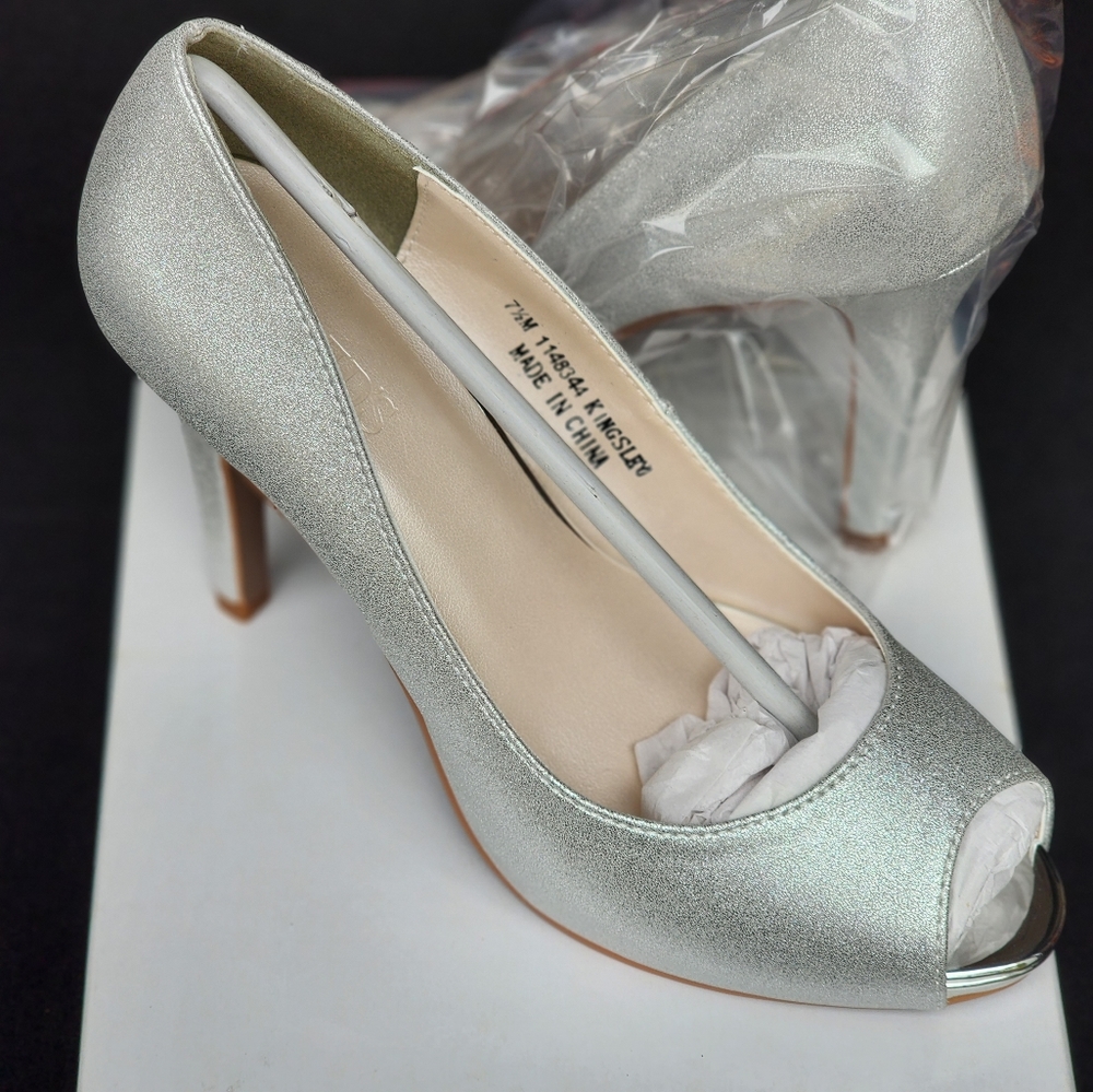Womens silver heels